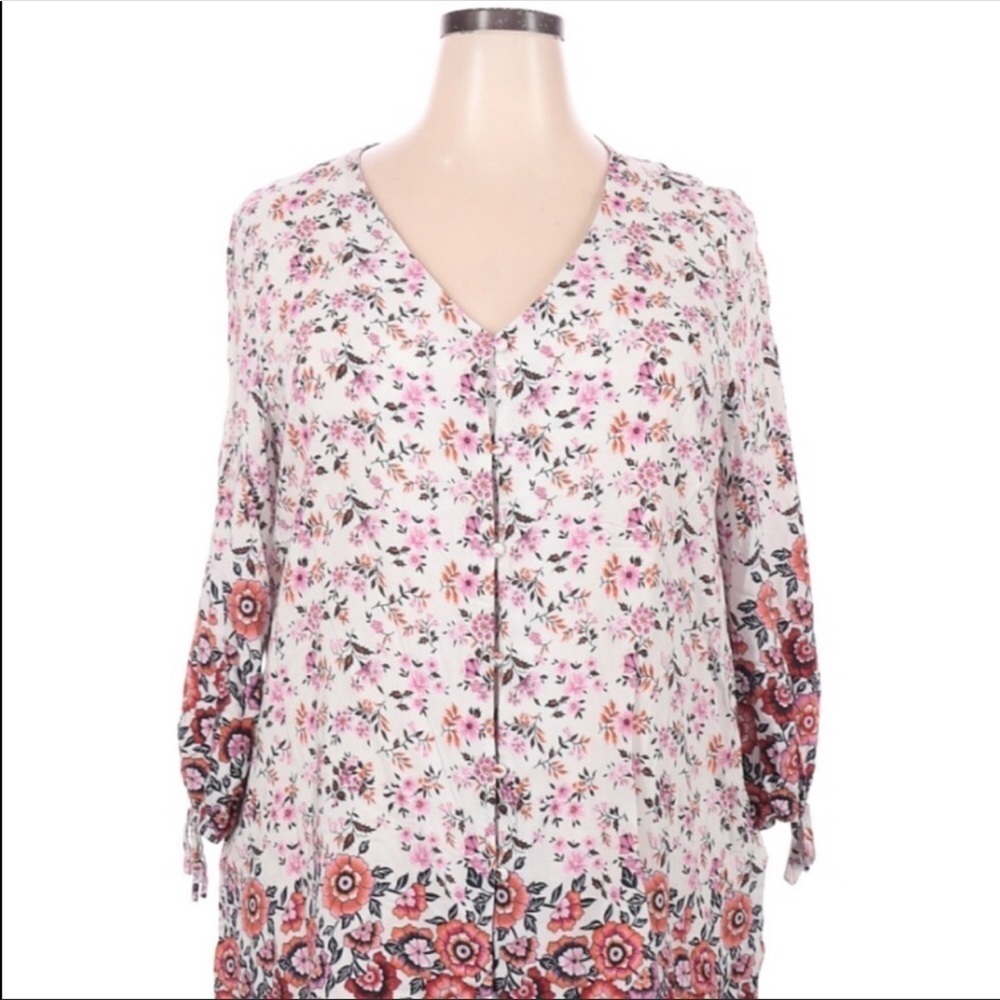 Weekend by Suzanne Betro pls size 2X floral top - Picture 8 of 8